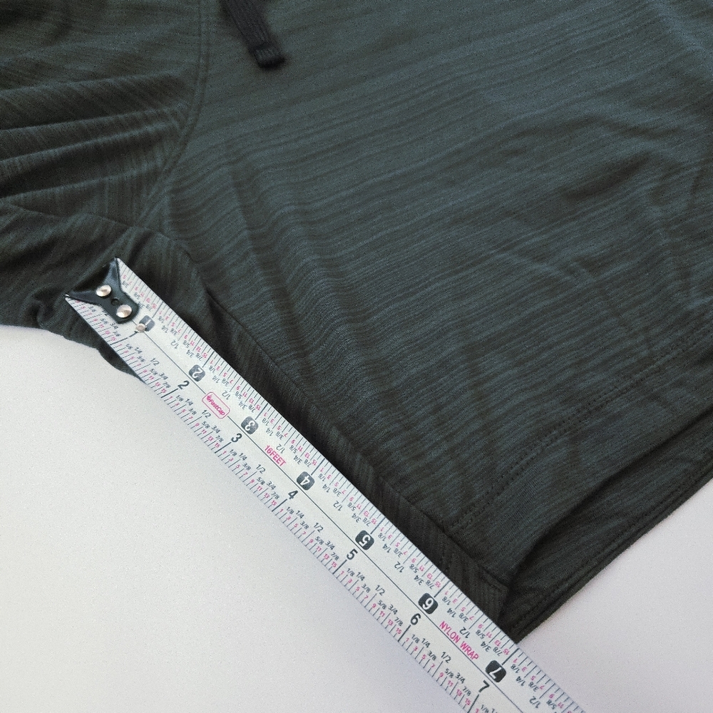 Champion Men's Green Shorts Size Large L Zipper Pockets Activewear Gym 32 Waist - Picture 8 of 12
